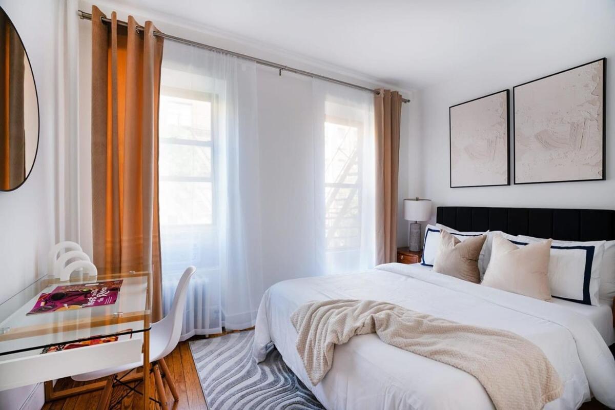 444-3a Newly Renovated 1br - Elevator Building Apartment *